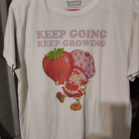strawberry Shortcake Tops - Kids T-Shirt - Cream with Pink and Red Design